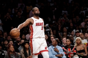 托尼·阿伦：韦德比哈登更难防 他能抢前场板&打转换&造犯规