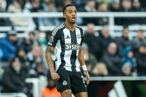 天空：三家英超、一家意甲俱乐部有意威洛克 球员愿听取潜在报价