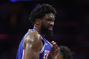 6失误全场最多！恩比德25分钟14中7拿到20分4板3助 正负值-18