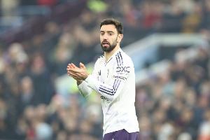 BBC：B费不打算在一月离队，他仍对曼联保持承诺，夏季再评估未来