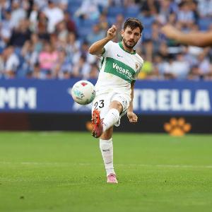 记者：津门虎明天将在热身赛对阵埃尔切