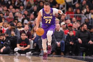 很轻松！东契奇仅出战28分钟 18投8中得24分6板5助