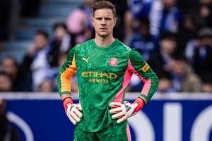 德科谈特尔施特根外租后受伤：为他感到遗憾，但伤病难以避免