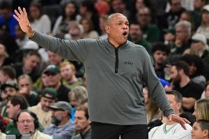 里弗斯：胜利就像止汗香体剂能遮住糟心事 队员现在更放开没包袱