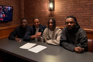 为夏窗转会做准备！罗马诺：莱比锡边锋迪奥曼德更换经纪公司