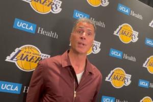 佩林卡谈交易截止日：拒绝一些交易提案也是积极运作的表现